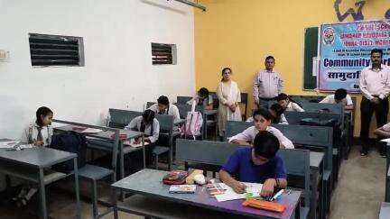 जौरा: जौरा के जवाहर नवोदय विद्यालय में पीएम श्री सहभागी दरी के तहत चित्रकला कार्यक्रम आयोजित