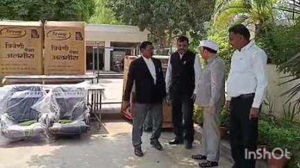 रायबरेली: जिले की पांचो तहसीलों के लिए जनपद के सांसद राहुल गांधी ने अपने आगमन से पहले बार अध्यक्षों व अधिवक्ताओं को दी बड़ी सौगात