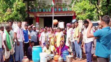 ಗುಳೇದಗುಡ್ಡ: ತೆಗ್ಗಿ ಗ್ರಾಮದಲ್ಲಿ 20 ವರ್ಷಗಳು ಕಳೆದರೂ ಪರಿಹಾರವಾಗದ ಕುಡಿಯುವ ನೀರಿನ‌ ಸಮಸ್ಯೆ #localissue