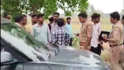 सिकंदरपुर: घुरी बाबा के टोला के समीप स्कॉर्पियो और टेम्पो की टक्कर में चालक सहित 2 लोगों की हुई मौत, 4 महिलाएं हुईं घायल