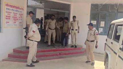 बिरसिंहपुर: कोठी पुलिस ने मुखबिर की सूचना पर ग्राम नयागांव में छापेमारी कर 1 आरोपी को 63 लीटर अवैध शराब के साथ गिरफ्तार किया
