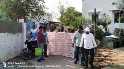 ఉరవకొండ: నిమ్మగల్లు గ్రామంలో సీజనల్ వ్యాధుల పైన అవగాహన ర్యాలీ నిర్వహించిన వైద్యులు, వైద్య సిబ్బంది