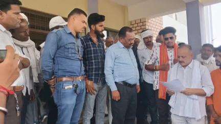 देवरी: पहलगाम घटना: आतंकियों को जड़ से खत्म करने की मांग, ज्ञापन सौंपा