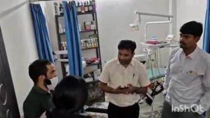 हल्द्वानी: हल्द्वानी के गौजाजाली में बिना मानकों के चल रहे क्लीनिक को एसडीएम राहुल शाह के निर्देश पर किया गया बंद