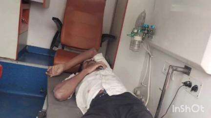 बिल्हा: इंद्रपुरी रहंगी के पास शराबी कबाड़ी बाइक चालक गिरकर हुआ घायल, डायल 108 एंबुलेंस से पहुंचाया गया बिल्हा अस्पताल