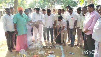 ಮಸ್ಕಿ: ಅಡವಿಬಾವಿ ತಾಂಡಾದಲ್ಲಿ ಶಾಲಾ ಕೊಠಡಿ ನಿರ್ಮಾಣಕ್ಕೆ ಶಾಸಕ ಆರ್. ಬಸನಗೌಡ ಭೂಮಿ ಪೂಜೆ