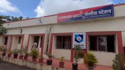शिरूर: भांबुर्डे येथे 60 हजारांची लाच घेतांना ग्रामसेविकेला रंगेहाथ पकडले, पुणे 'एसीबी'ची कारवाई