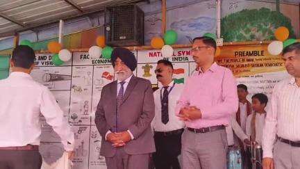 नाहन: शमशेर स्कूल नाहन के 242वें स्थापना दिवस पर कार्यक्रम आयोजित, चीफ जस्टिस वीरेंद्र सिंह ने मुख्य अतिथि के रूप में की शिरकत