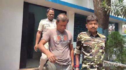 জামালপুর: অবৈধভাবে চোলাই মদ মজুত করে বিক্রি করার অভিযোগে গ্রেপ্তার হল এক ব্যক্তি আঝাপুর থেকে