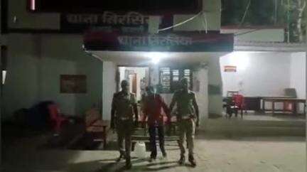 भिनगा: सिरसिया और सोनवा क्षेत्र से 31 लीटर अवैध कच्ची शराब के साथ 4 अभियुक्तों को किया गया गिरफ्तार