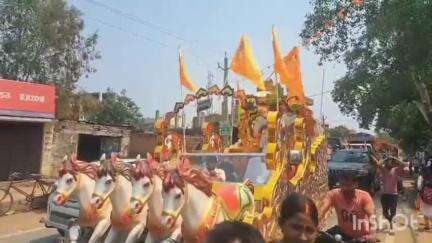 बिक्रम: बाबा परशुराम जन्मोत्सव पर निकली भव्य झांकी बिक्रम पहुंची