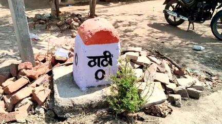 नरवर: ग्राम पंचायत ठाठी में अज्ञात जंगली जानवर ने रात के समय हमला कर भेड़ों को किया ज़ख़्मी, 35 भेड़ों की हुई मौत