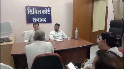 सनावद: सनावद न्यायालय परिसर में नेशनल लोक अदालत के लिए शिविर आयोजित