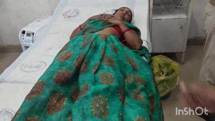 कोचस: कोचस बसही पुल के पास दो बाइकों की टक्कर में एक महिला हुई जख्मी
