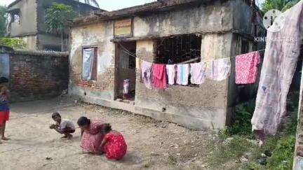 ডায়মন্ডহারবার ১: নেত্রা এলাকায় সরকারি লাইব্রেরী বেহাল, দ্রুত লাইব্রেরী সংস্কারের করার কথা বললেন ব্লক আধিকারি #jansamasya
