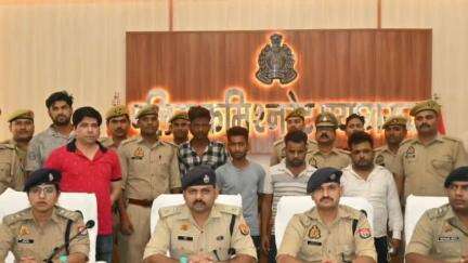 नारीबारी बम कांड का खुलासा,जमीन विवाद से उपजा खूनी खेल,चार गिरफ्तार,दो फरार