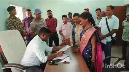 मनोहरपुर: आनंदपुर में विधायक जगत मांझी ने मासिक समीक्षा बैठक की, अधिकारियों को कार्यों में तेजी लाने के दिए निर्देश