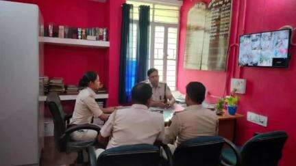 चरपोखरी: एसपी राज के निर्देशानुसार चरपोखरी थाना में आयोजित हुआ रोल कॉल, पुलिस अधिकारियों और कर्मियों की उपस्थिति अनिवार्य