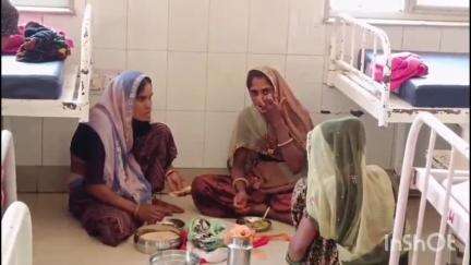 प्रतापगढ़: प्रतापगढ़ जिला अस्पताल में पांच महीने से प्रसूताओं को नहीं मिल रहा घी, स्वास्थ्य योजनाओं की जमीनी हकीकत पर सवाल##jansam