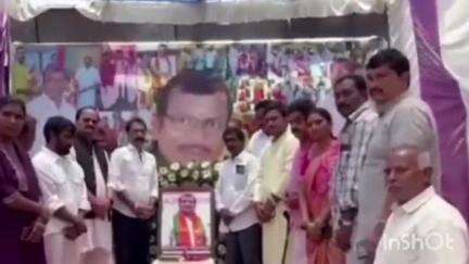 గాజువాక: బీజేపీ సీనియర్ నేత ములకలపల్లి ఈశ్వర్ రావుకు నివాళులర్పించిన మాజీ ఎమ్మెల్సీ పీవీఎన్ మాధవ్