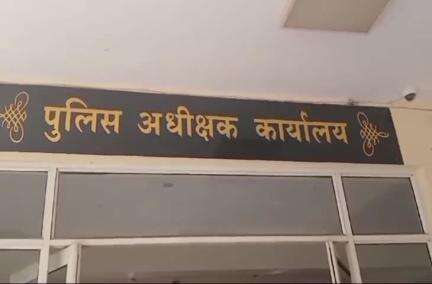 सतवास: नेमावर थाने की पुलिस ने मारपीट के आरोप में फरार चल रहे वारंटी को किया गिरफ्तार