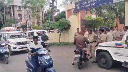 अचलपूर: परतवाडा आठवडी बाजारात तरुणावर दगडाने हल्ला; आरोपीविरुद्ध गुन्हा दाखल