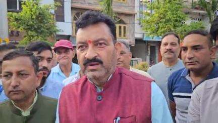 नमहोल: स्वारघाट: भाजपा जिला अध्यक्ष कृष्ण लाल चंदेल ने विमल नेगी की मौत मामले पर गंभीर आरोप लगाए