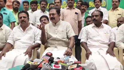போடிநாயக்கனூர்: போடி தனியார் மண்டபத்தில் அமமுக நிர்வாகிகள் ஆலோசனை கூட்டத்தில் TTV பங்கேற்று வழங்கிய பேட்டி