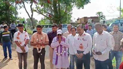 ଫୁଲବାଣୀ ସହର: ଆଲାମି ଠାରେ ଅକ୍ଷିତୃତିୟା ଅବସରରେ ଧାନ ମୁଠି ଅନୁଗୁଳ