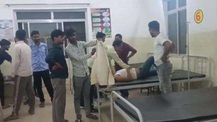 हैदरगढ़: हैदरगढ़ क्षेत्र के अलग-अलग स्थानों पर सड़क हादसे में दो लोग गंभीर रूप से घायल, एक को जिला अस्पताल किया गया रेफर