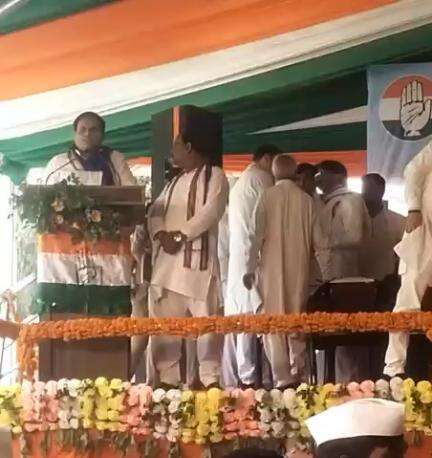 जय भीम जय बापू जय संविधान अभियान के तहत ग्वालियर में आयोजित #संविधान_बचाओ_रैली में अपने विचार रखे