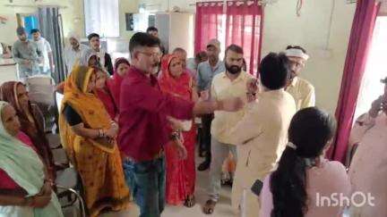 रायसेन: वार्ड 11 और 12 में पांच दिन से नहीं पहुंचा पानी, नपा का किया गया घेराव #jansamasya