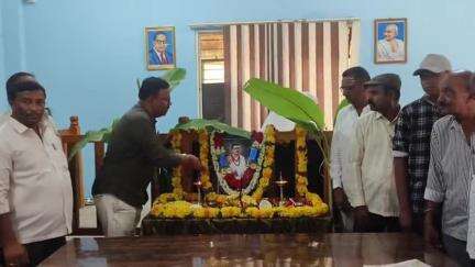ಪಾವಗಡ: ಸರ್ವ ಜನಾಂಗಗಳ ನಾಯಕ ಬಸವಣ್ಣ: ಪಟ್ಟಣದಲ್ಲಿ ತಹಶೀಲ್ದಾರ್ ಡಿ.ಎನ್ ವರದರಾಜು