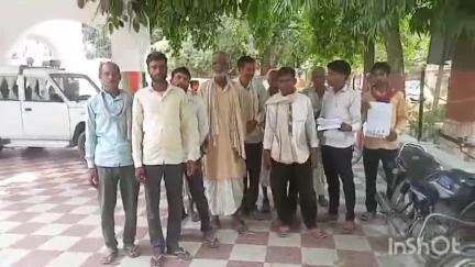 धौरहरा: सुजानपुर गांव में दबंगों ने ग्रामीणों समेत सरकारी जमीन पर किया अवैध कब्जा #jansamasya