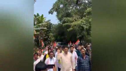 বিহপুৰীয়া: বিহপুৰীয়াত কংগ্ৰেছৰ প্ৰাৰ্থীৰ হৈ পঞ্চায়ত নিৰ্বাচনৰ প্ৰচাৰ চলালে এপিচিচিৰ সভাপতি ভূপেন বৰাই
