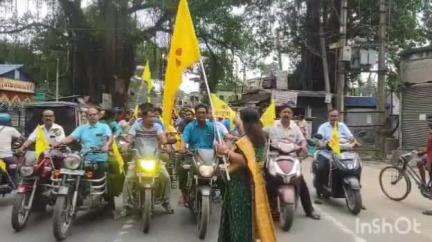 গাইঘাটা: দীঘায় জগন্নাথ মন্দির উদ্বোধন কে কেন্দ্র করে গাইঘাটাতে গাইঘাটা মোড় থেকে কুলপুকুর মন্দির পর্যন্ত  বাইক র‍্যালি