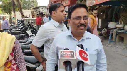 मऊ: शहर के शहादतपुरा से लेकर रोडवेज तक चला अतिक्रमण हटाओ अभियान