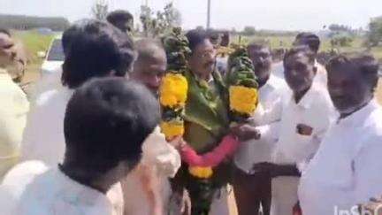 నారాయణ రాజు కండ్రిగ గోడ్డేరు వాగుపై వంతెన నిర్మాణానికి భూమి పూజ చేసిన సత్యవేడు ఎమ్మెల్యే ఆదిమూలం