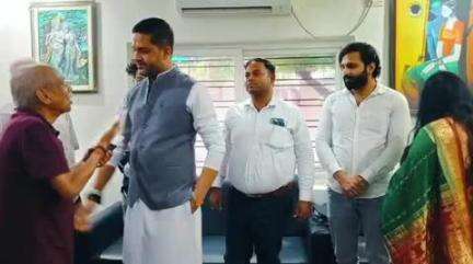 बेरमो: बेरमो विधायक ने जनता दरबार में क्षेत्र की समस्याएं सुनीं, समाधान का दिया भरोसा