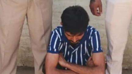 कालांवाली: ओढां क्षेत्र से शराब ठेके के ताले तोड़कर शराब चोरी करने के मामले में एक आरोपी गिरफ्तार