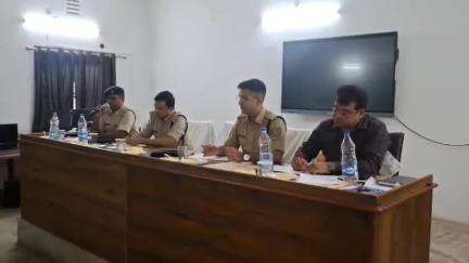 धनबाद/केंदुआडीह: धनबाद पुलिस लाइन में पुराने वाहनों की नीलामी, 51 वाहन शामिल, वरीय पुलिस अधीक्षक रहे मौजूद
