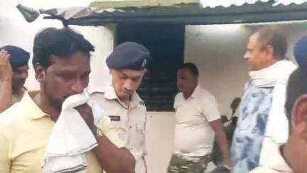 गोमिया: गोमिया में शिक्षा प्रसार पदाधिकारी के कार्यालय में कार्यरत लेखपाल को ACB टीम ने ₹3,500 रिश्वत लेते रंगे हाथ गिरफ्तार किया