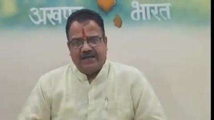 खंडवा नगर: खंडवा के हिंदूवादी नेता अशोक पालीवाल ने वक्फ कानून पर मुस्लिम समाज के फैसले पर बड़ा बयान दिया