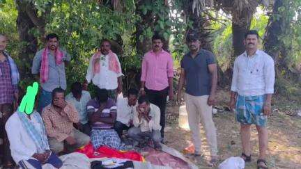 పేకాట స్థావరంపై పోలీసులు మెరుపు దాడులు..సూళ్లూరుపేట మండలం కోటపోలూరు గ్రామ సమీపంలో పేకాట స్థావరంపై పోలీసులు దాడి