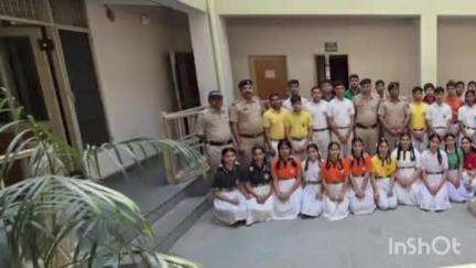 डेरा गोपीपुर: पुलिस जिला देहरा द्वारा चलाए जा रहे अभियान के तहत दिल्ली कान्वेंट स्कूल के बच्चों को किया गया जागरूक