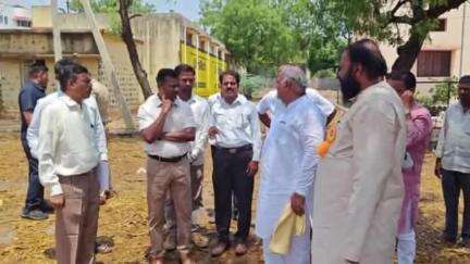 ಬಸವನ ಬಾಗೇವಾಡಿ: ಪಟ್ಟಣದಲ್ಲಿ ವಿವಿಧ ಕಾಮಗಾರಿಗಳ ಪರಿಶೀಲನೆ ಮಾಡಿದ ಸಚಿವ ಶಿವಾನಂದ ಪಾಟೀಲ್