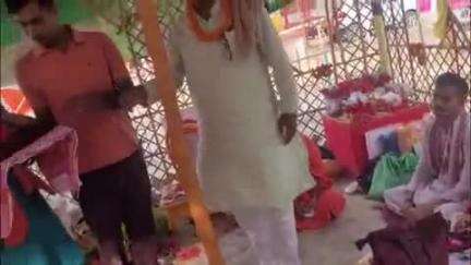 मशरक: देवरिया गांव में 9 दिवसीय रूद्र महायज्ञ का समापन, हवन पूजन और कन्या भोजन के साथ