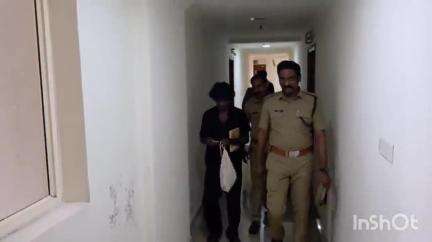 കുന്നത്തുനാട്: പുലിനഖം കൈവശം വച്ച കേസിൽ അറസ്റ്റിലായ റാപ്പർ വേടന് പെരുമ്പാവൂർ JFMC കോടതി ജാമ്യം അനുവദിച്ചു
