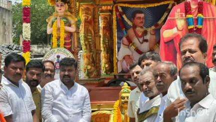 ಮುಳಬಾಗಿಲು: ವಚನ ಸಾಹಿತ್ಯದ ಮೂಲಕ ಸಮಾಜದ ಅಂಕು ಡೊಂಕು ತಿದ್ದಲು ಯತ್ನಿಸಿದ ಮೊದಲಿಗ ಬಸವಣ್ಣ: ಪಟ್ಟಣದಲ್ಲಿ ಶಾಸಕ ಸಮೃದ್ಧಿ ಮಂಜುನಾಥ್