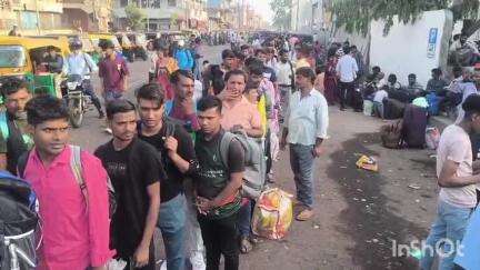 અડાજણ: ઉધના રેલવે સ્ટેશને 7 દિવસમાં 1.04 લાખથી વધુ કરંટ ટિકિટ વેચાઇ